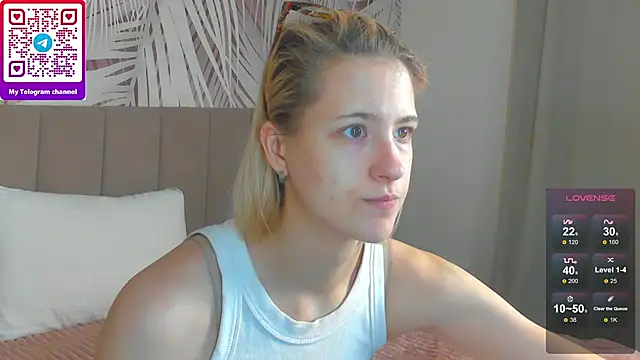 Snapshot of Lizzyvega chatting on 14, 5, 2026 Lizzyvega online show from 14, 5, 2026