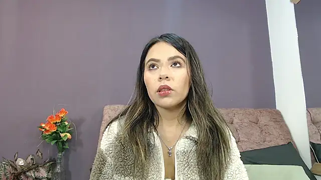 SalomeMartinez  online show from 8, 7, 2026