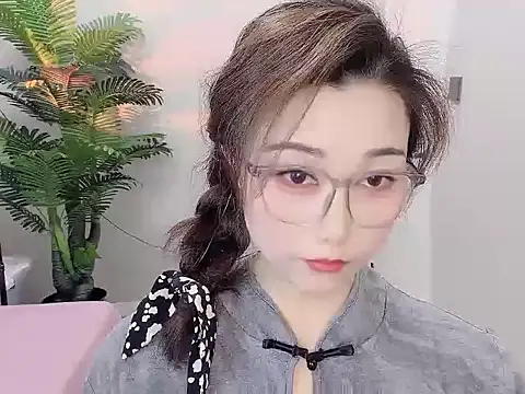 Yunxi- online show from 24, 4, 2026