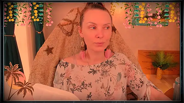 Snapshot of LanaRadiance chatting on 17, 7, 2026 LanaRadiance online show from 17, 7, 2026