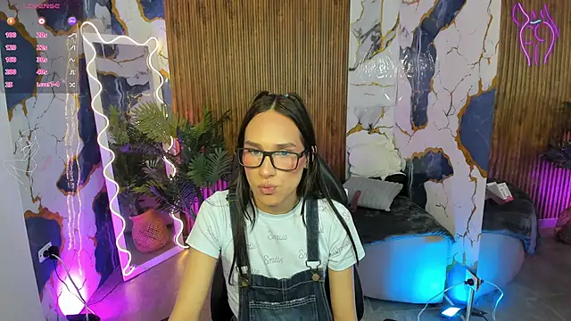 Samcielo tay online show from 18, 6, 2026