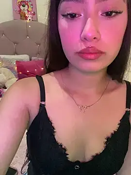 Miakittyyy online show from 19, 4, 2026