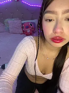 Miakittyyy online show from 13, 5, 2026