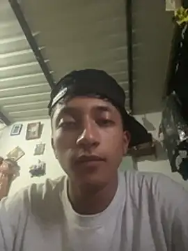 Snapshot of Aaron_Brink_ chatting on 14, 4, 2026 Aaron Brink online show from 14, 4, 2026