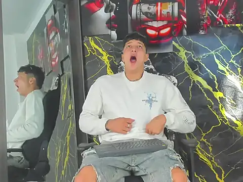 eithan boy  online show from 9, 5, 2026