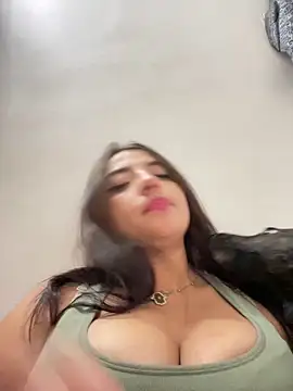 Snapshot of midarixxx chatting on 14, 4, 2026 midarixxx online show from 14, 4, 2026