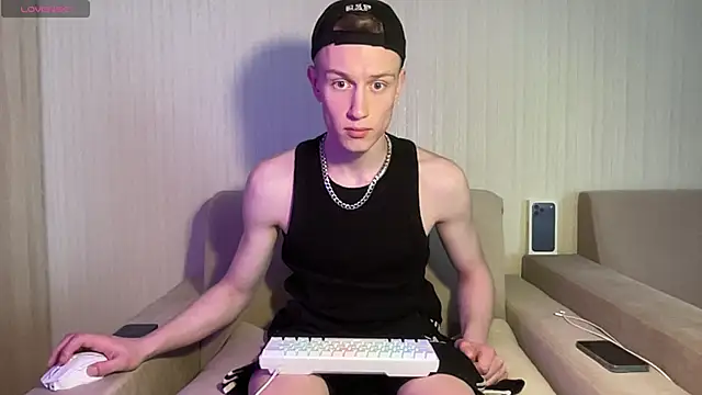 Travis Gracile online show from 3, 5, 2026