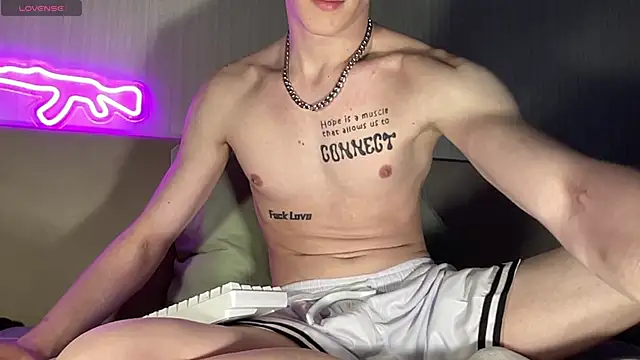 Travis Gracile online show from 27, 5, 2026