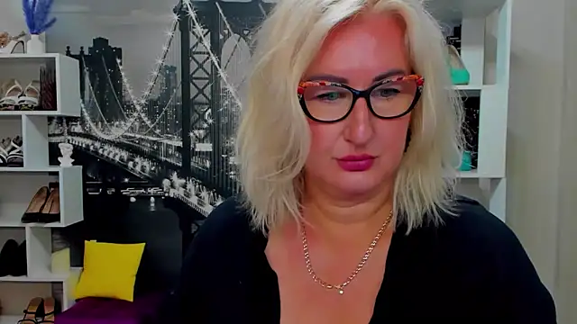 DianaFrances online show from 22, 5, 2026