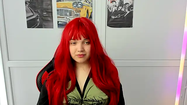 Snapshot of Caroline_cutte chatting on 23, 4, 2026 Caroline cutte online show from 23, 4, 2026