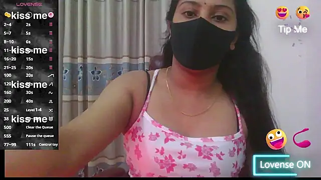 Snapshot of zareen_approach chatting on 7, 7, 2026 zareen approach online show from 7, 7, 2026