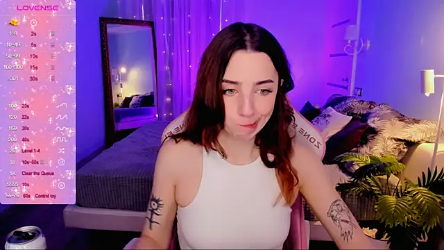 CharliGrace  online show from 27, 5, 2026