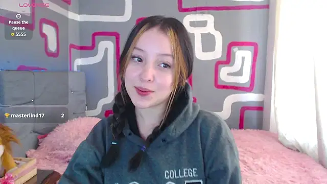 Snapshot of vero_doll12 chatting on 7, 5, 2026 vero doll12 online show from 7, 5, 2026
