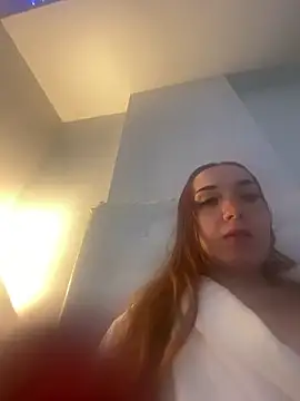 Snapshot of Sapphirelustxo chatting on 3, 5, 2026 Sapphirelustxo online show from 3, 5, 2026