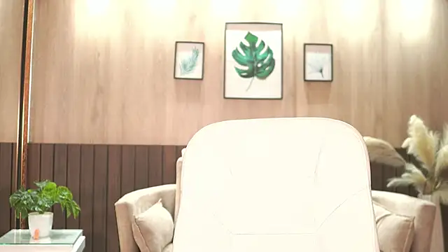 BrianaLane online show from 12, 6, 2026