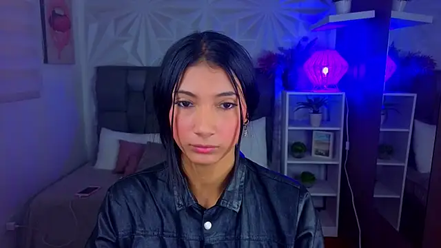Snapshot of Perlaa_moon_ chatting on 14, 7, 2026 Perlaa moon online show from 14, 7, 2026