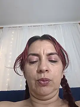Sofia Mature  online show from 6, 6, 2026