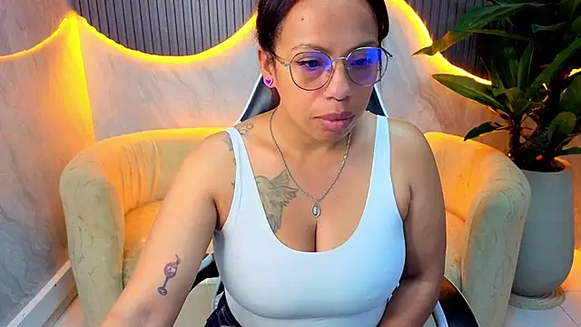 Snapshot of valerytp chatting on 20, 4, 2026 valerytp online show from 20, 4, 2026