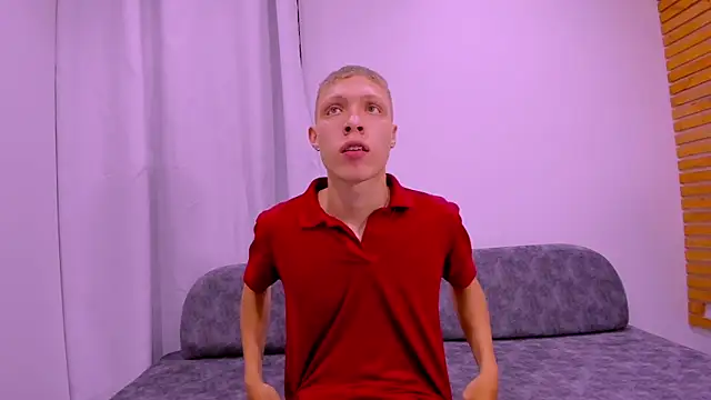 Snapshot of greiberland chatting on 14, 4, 2026 greiberland online show from 14, 4, 2026