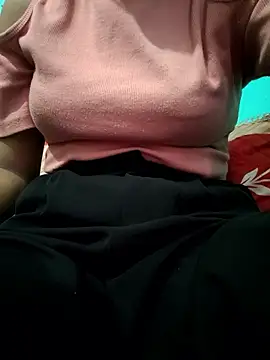 Snapshot of Liviya__225__ chatting on 15, 4, 2026 Liviya 225 online show from 15, 4, 2026