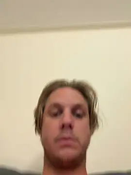 Snapshot of tinyterrors chatting on 15, 4, 2026 tinyterrors online show from 15, 4, 2026