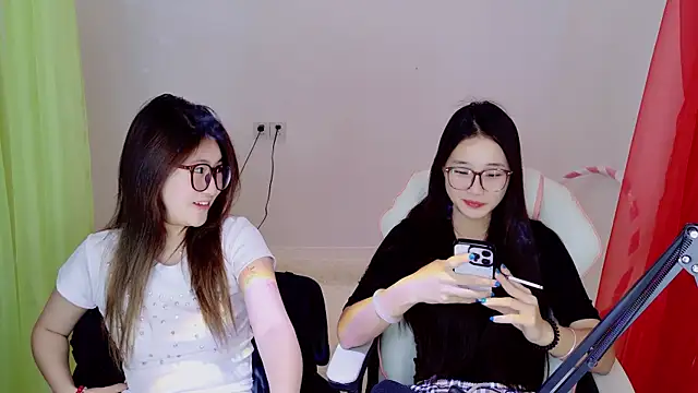 Xiongchumo1120 online show from 15, 5, 2026