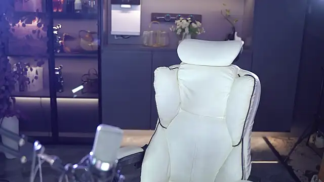 Snapshot of Seraphinei chatting on 11, 5, 2026 Seraphinei online show from 11, 5, 2026