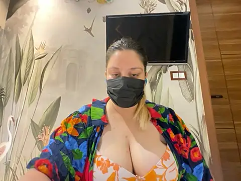 Snapshot of kavyasingh36 chatting on 17, 5, 2026 kavyasingh36 online show from 17, 5, 2026