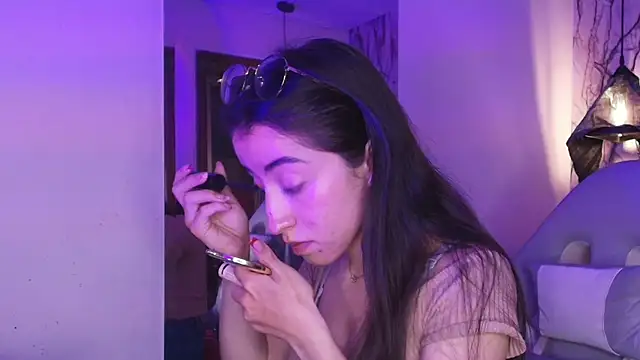 VictoriaSky  online show from 15, 4, 2026