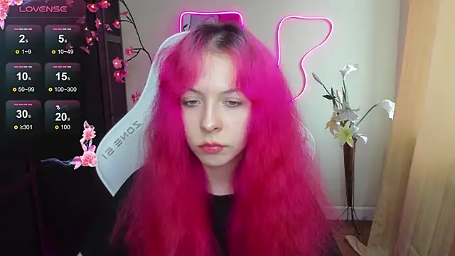 InfernoKitten online show from 7, 5, 2026