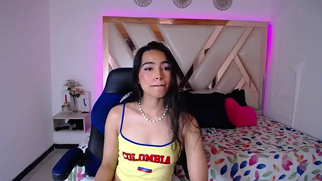 Snapshot of Miaa_ferrari1 chatting on 17, 6, 2026 Miaa ferrari1 online show from 17, 6, 2026