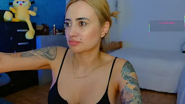 pennyyy  online show from 27, 5, 2026