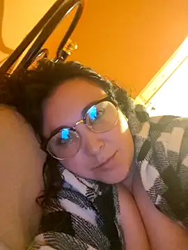 lunatikbb online show from 12, 4, 2026