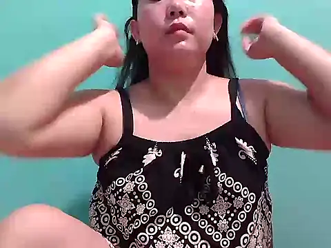 pretty mia05 online show from 16, 5, 2026
