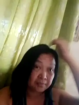 jeanyummytits online show from 20, 6, 2026