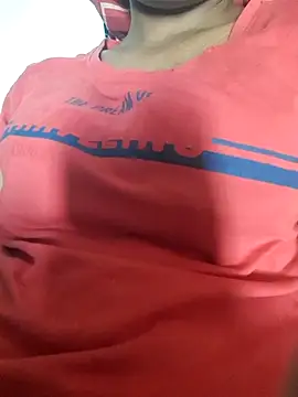 Snapshot of Chathu_Queen_Girl chatting on 15, 4, 2026 Chathu Queen Girl online show from 15, 4, 2026