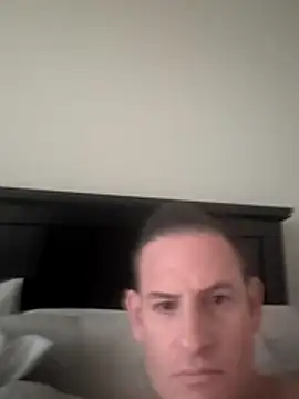 ParTyBoi80 online show from 10, 6, 2026