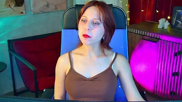VivienneHebert online show from 17, 5, 2026