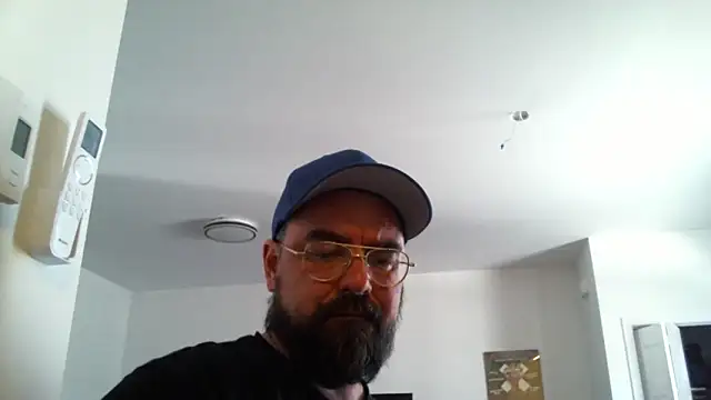 Snapshot of Danos47x chatting on 12, 4, 2026 Danos47x online show from 12, 4, 2026