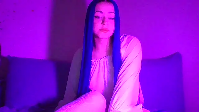 SofiaKitten online show from 13, 4, 2026