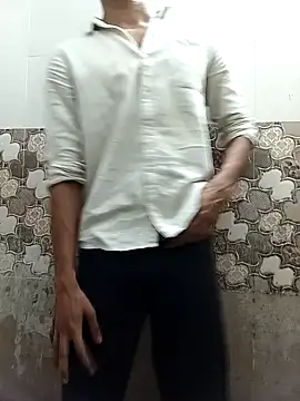 itsmemadhu2019 online show from 24, 5, 2026
