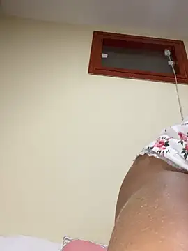 petala hot online show from 14, 4, 2026