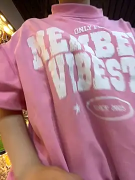 Snapshot of Cherry_029 chatting on 14, 4, 2026 Cherry 029 online show from 14, 4, 2026