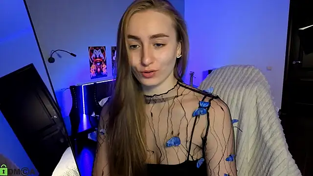 Snapshot of Your_Emily25 chatting on 25, 5, 2026 Your Emily25 online show from 25, 5, 2026