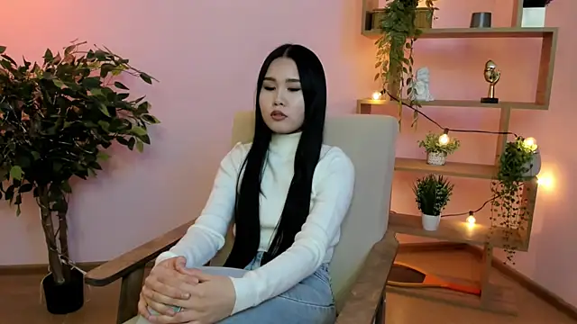 Snapshot of RutheNhek chatting on 14, 4, 2026 RutheNhek online show from 14, 4, 2026