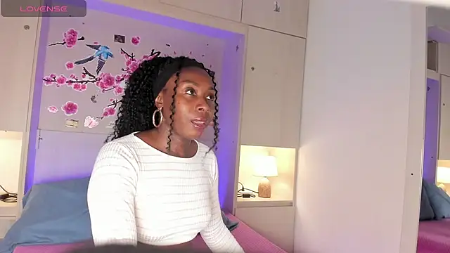 Snapshot of TaylorBloom chatting on 29, 5, 2026 TaylorBloom online show from 29, 5, 2026