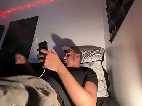 Snapshot of Dominicanboy06 chatting on 15, 4, 2026 Dominicanboy06 online show from 15, 4, 2026