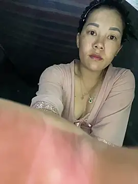 Snapshot of daisy-yeu chatting on 13, 4, 2026 daisy-yeu online show from 13, 4, 2026