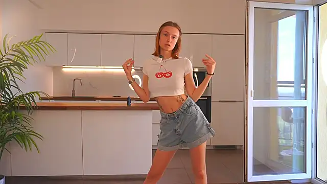 AlvaCatterton online show from 25, 5, 2026