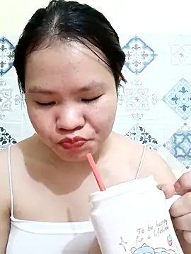 Seraphinahh online show from 9, 5, 2026